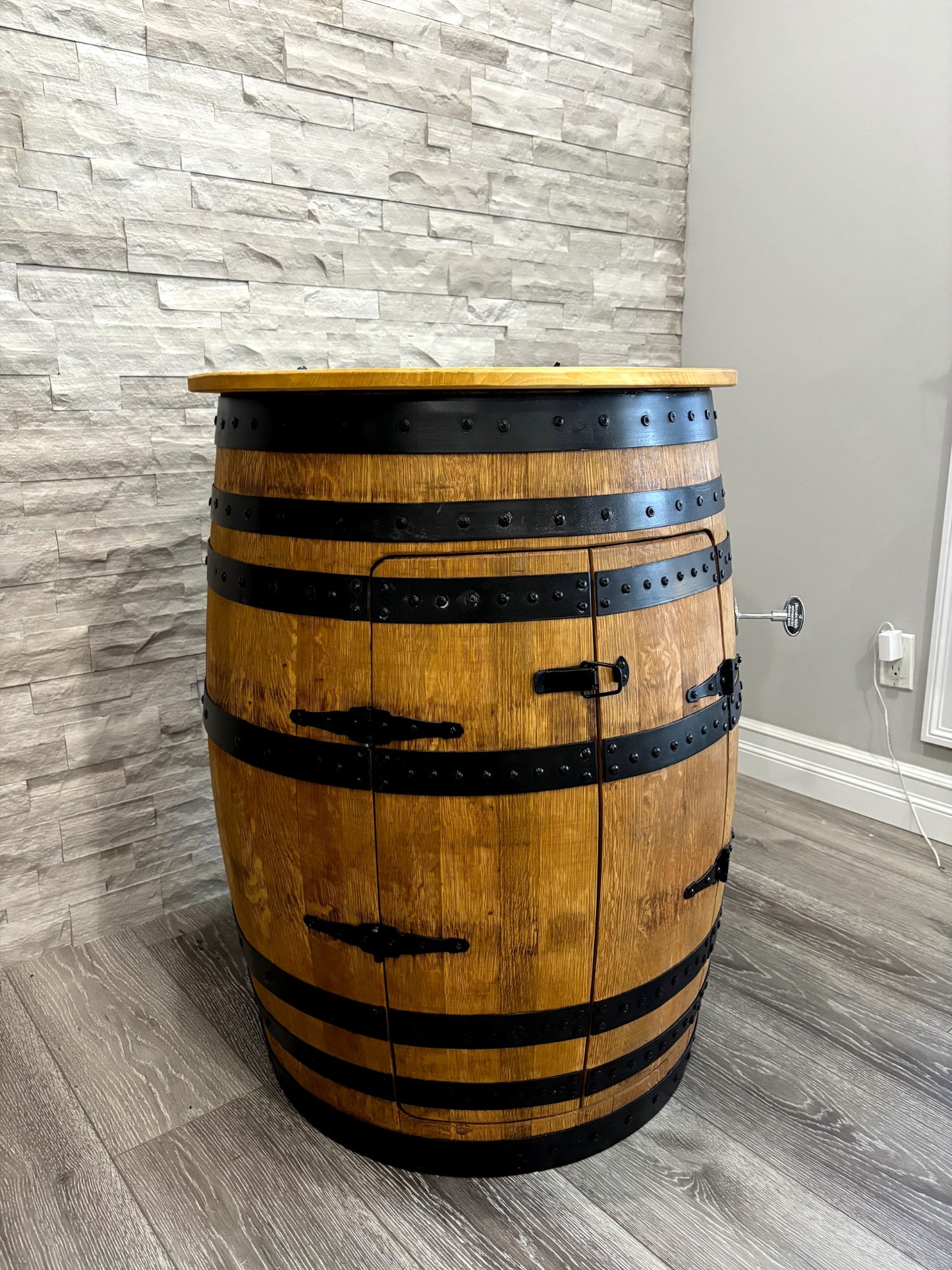Whiskey Wine Barrel Fire Pit | Fire Glass INCLUDED |Gas Outdoor Fire Place | Patio Heater |Patio outdoor Decor | Barrel table liquor cabinet